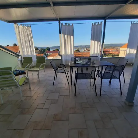 Vatrogasac Apartment Sveti Filip i Jakov