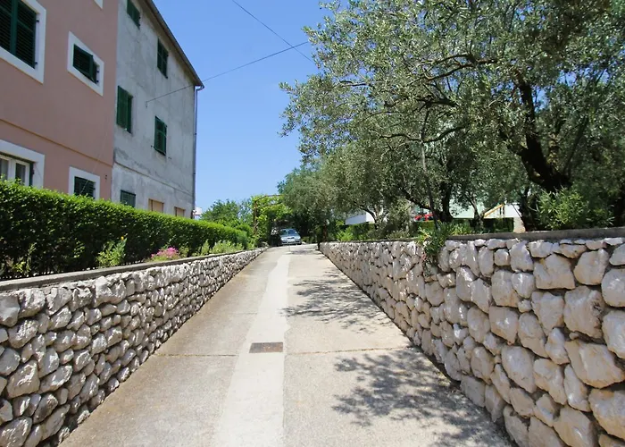 Vatrogasac Apartment Sveti Filip i Jakov